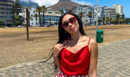 Conheça um pouco a cantora Shellsy Baronet