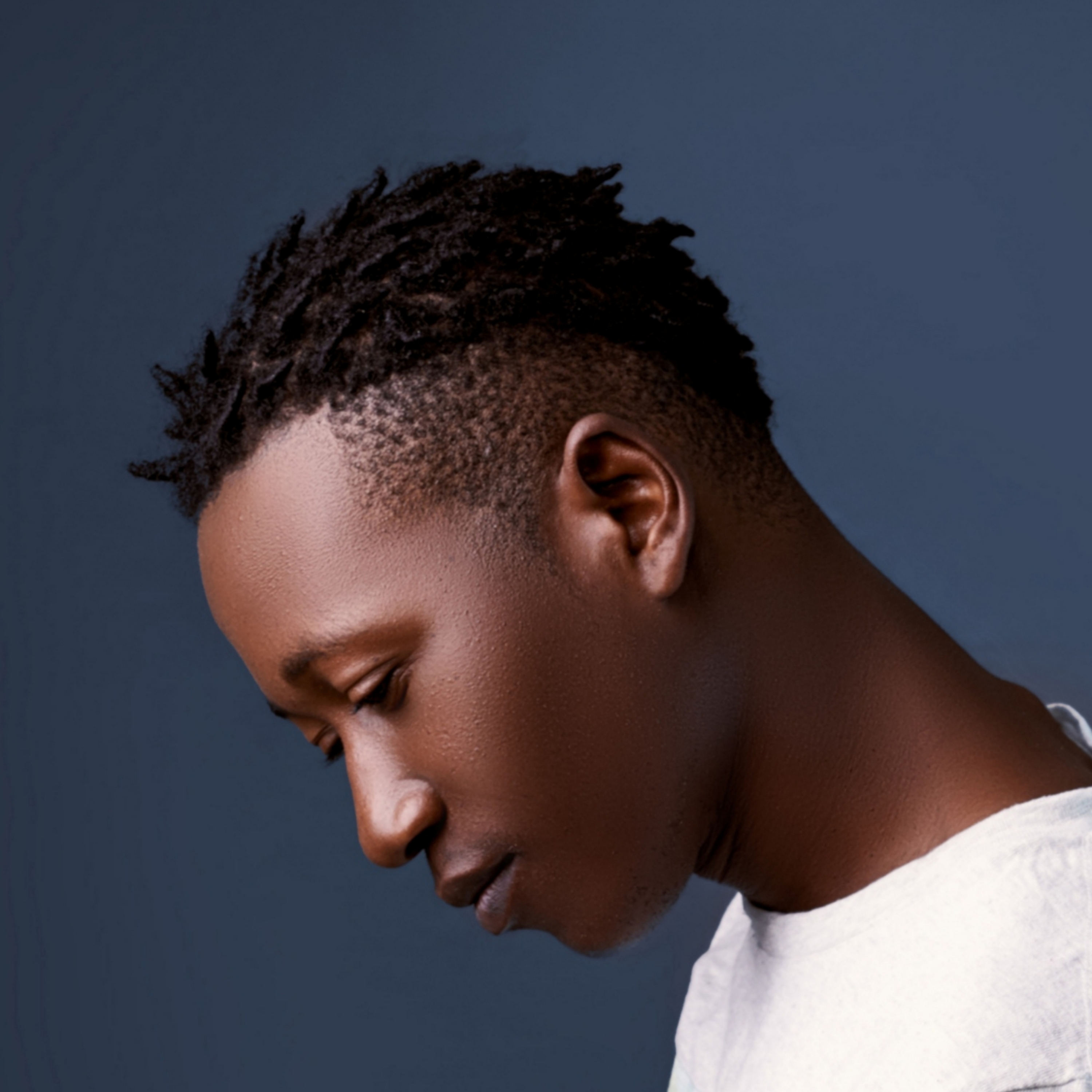 Jolix Cristian lança a sua primeira música do ano “Ponto Zero”