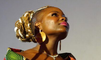 Xixel Langa no hino pan-africano contra a Covid-19
