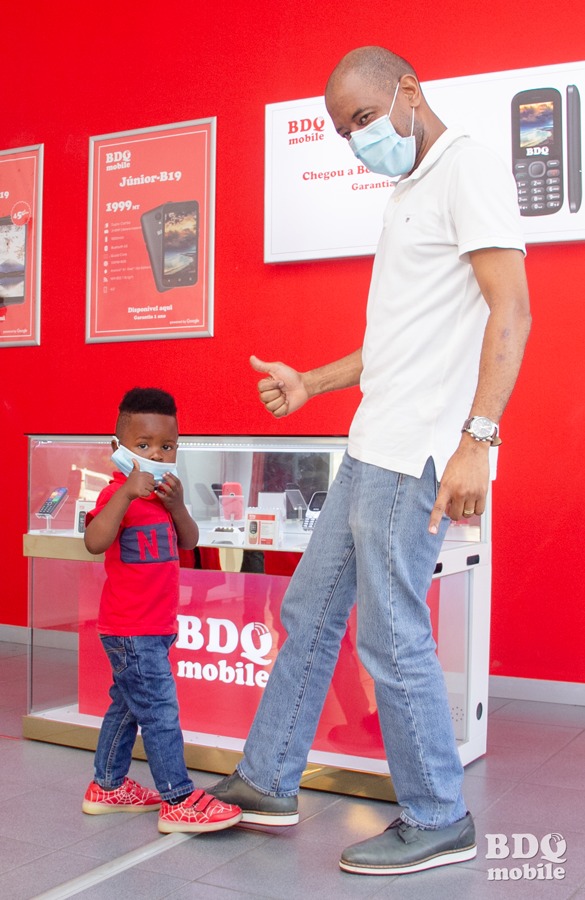 Menino Beylen, considerado o mais inteligente de Moçambique, ganha bolsa de estudos