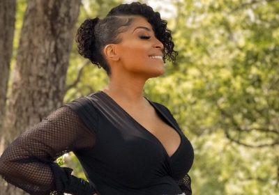 Neyma está grávida do terceiro filho