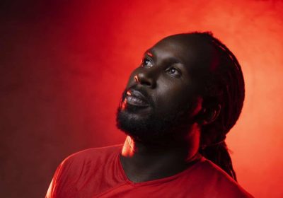 DJ Junior reage ao aumento dos combustíveis: “Prefiro preço alto e abastecimento normal” 