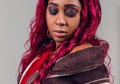 Dama do Bling prepara-se para lançar mais um livro