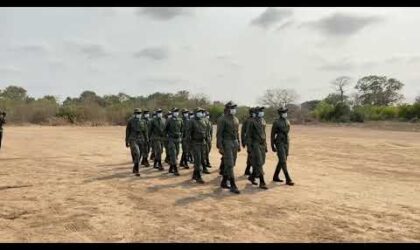 Rangers do Parque Nacional do Zinave