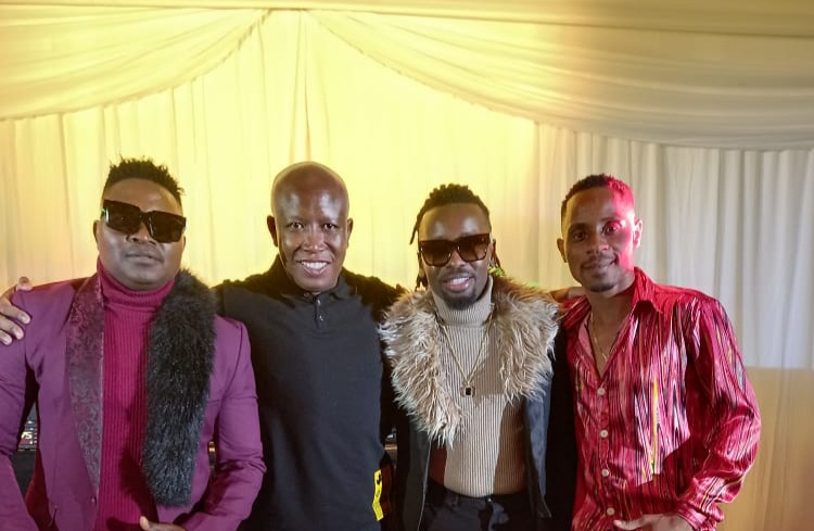 Julius Malema convida Dj Tárico, Nelson Tivane e Preck para cantarem Yaba Buluku no seu aniversário
