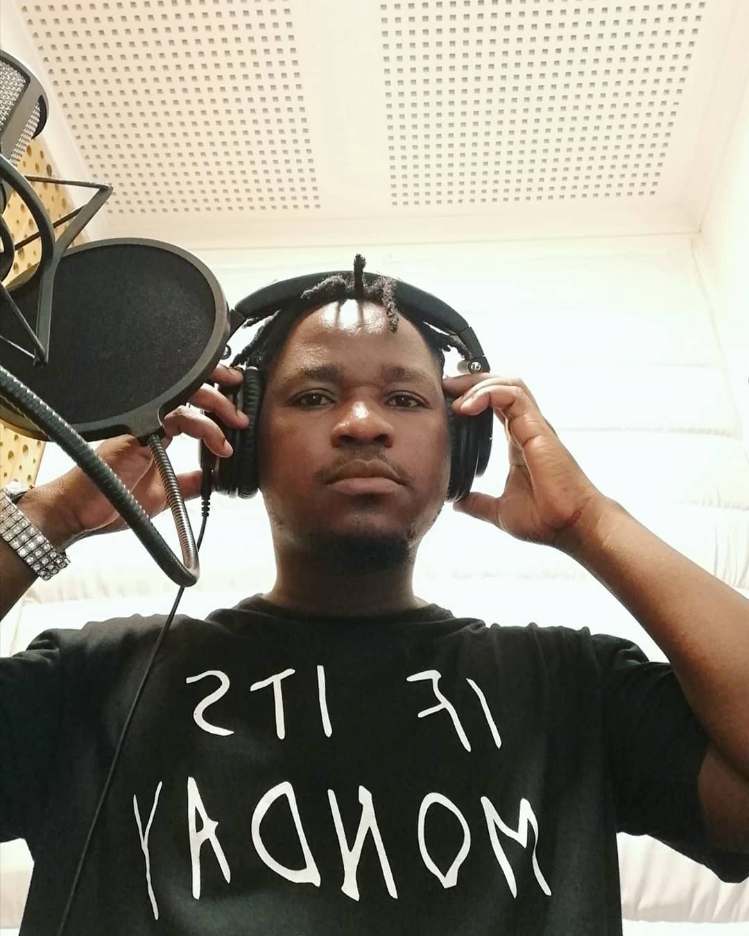 Mavundja fala pela primeira vez acerca do seu novo álbum “Histórias D’Amor”