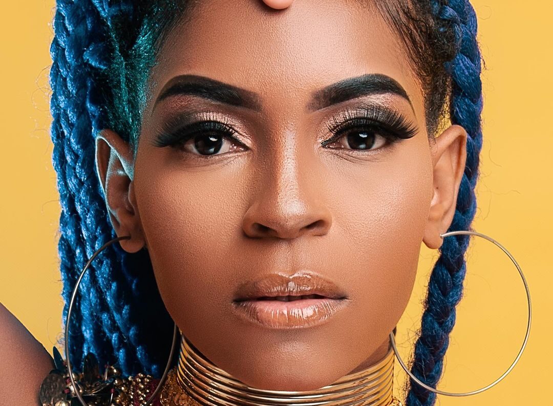 A verdade por detrás da expulsão da Nanny Jhulson do grupo de bailarinos de Mr.Bow A verdade por detrás da expulsão da Nanny Jhulson do grupo de bailarinos de Mr.Bow