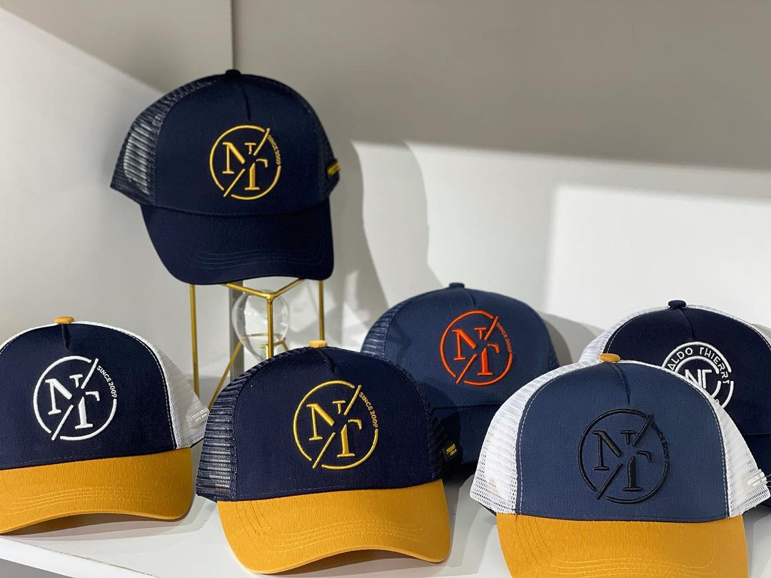 Lançamento da nova colecção de chapéus de Nivaldo Thierry Lançamento da nova colecção de chapéus de Nivaldo Thierry