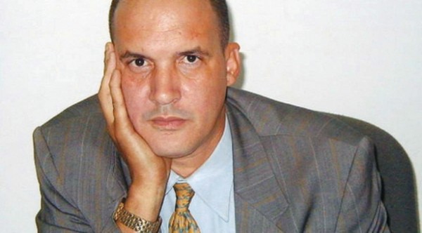 Livros do escritor moçambicano Eduardo White