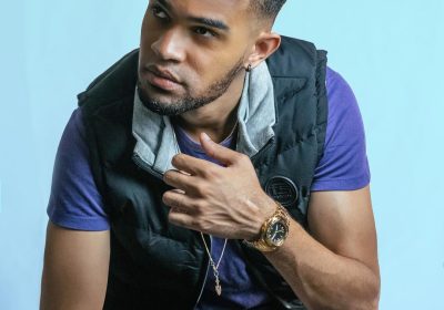 Ayton Sacur vai lançar um novo álbum em Outubro