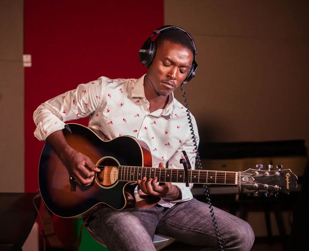 Sunangai Project pretende apresentar o seu novo artista, Eddy Dimande, com o EP “Paula”