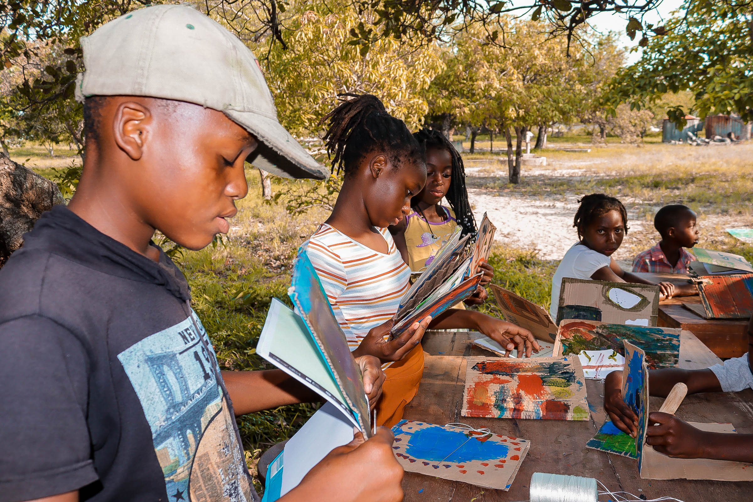 “Nó da Gaveta” encerra com oficina do livro vencedor na zona sul do país