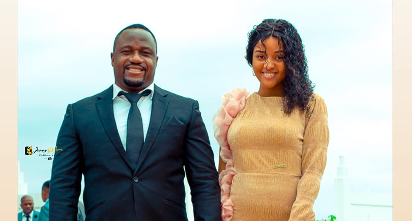 Jorge Ribeiro celebra 1° ano de casamento com Karina