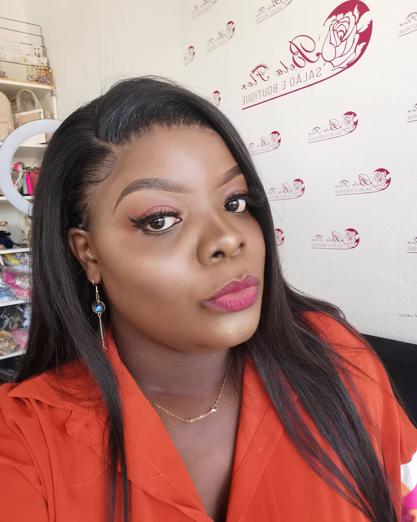 Lourena Nhate entra para o mundo do “Amapiano” com o vídeo “Makateco”