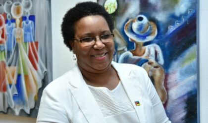 Chica Sales inaugura exposição sobre Mulheres na Fundação Fernando Leite Couto