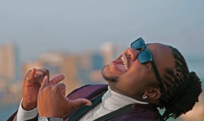 Case Buyakah comemora mais um ano de vida e brinda os fãs com a sua nova música intitulada “Tô Nice”
