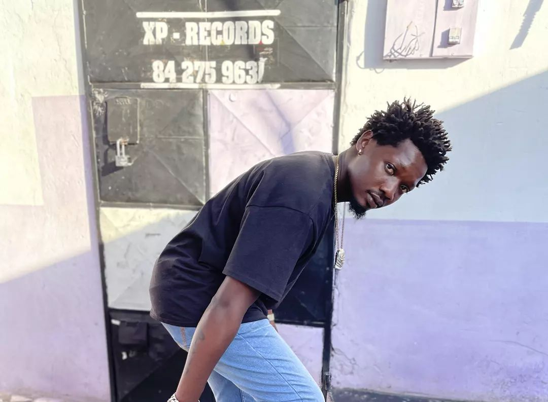 “Mota” é o título da nova música de Drill William, membro do grupo B3Money