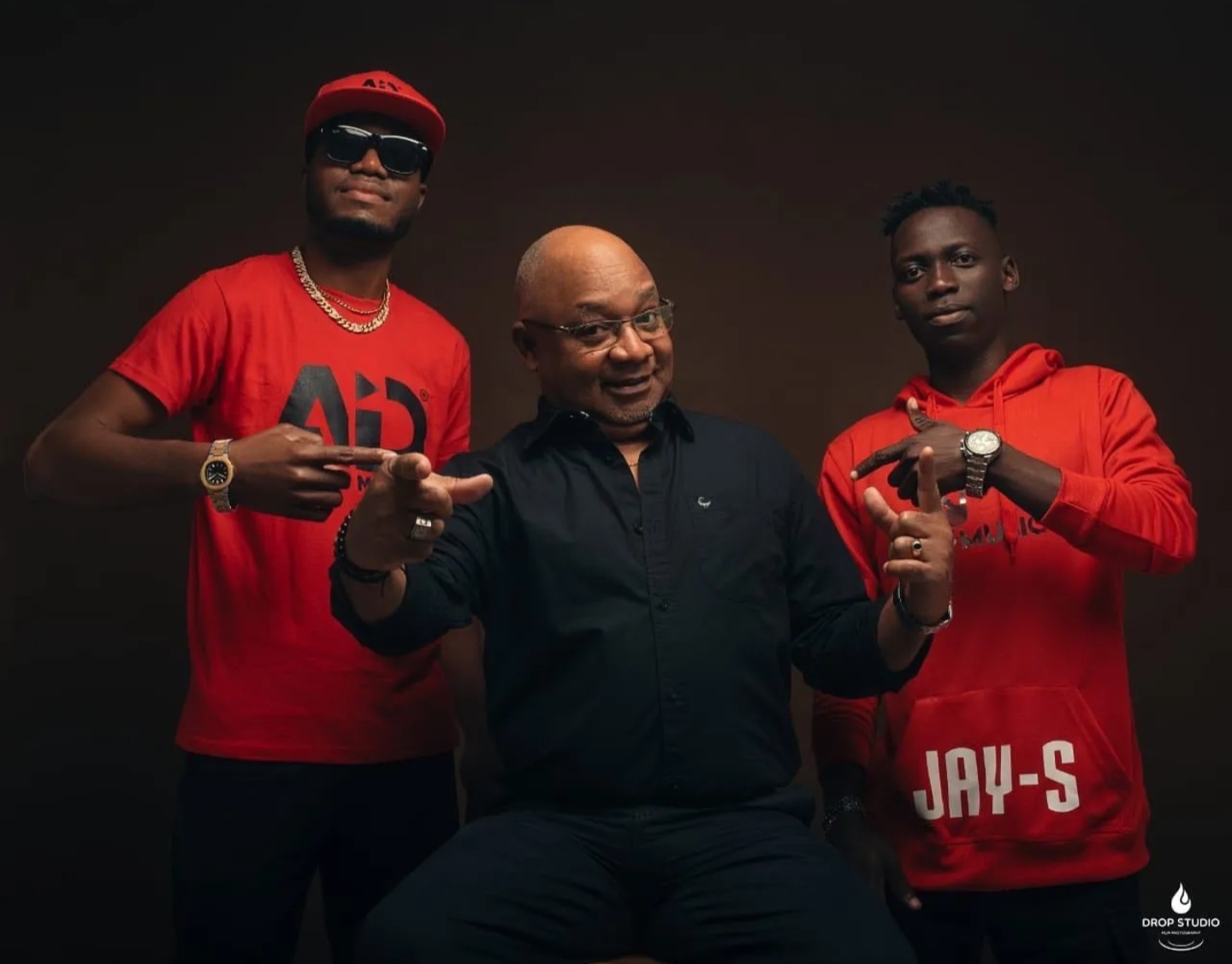 Jay-s traz o conceituado músico José Barata e DJ AD para um novo de “AMAPIANO”