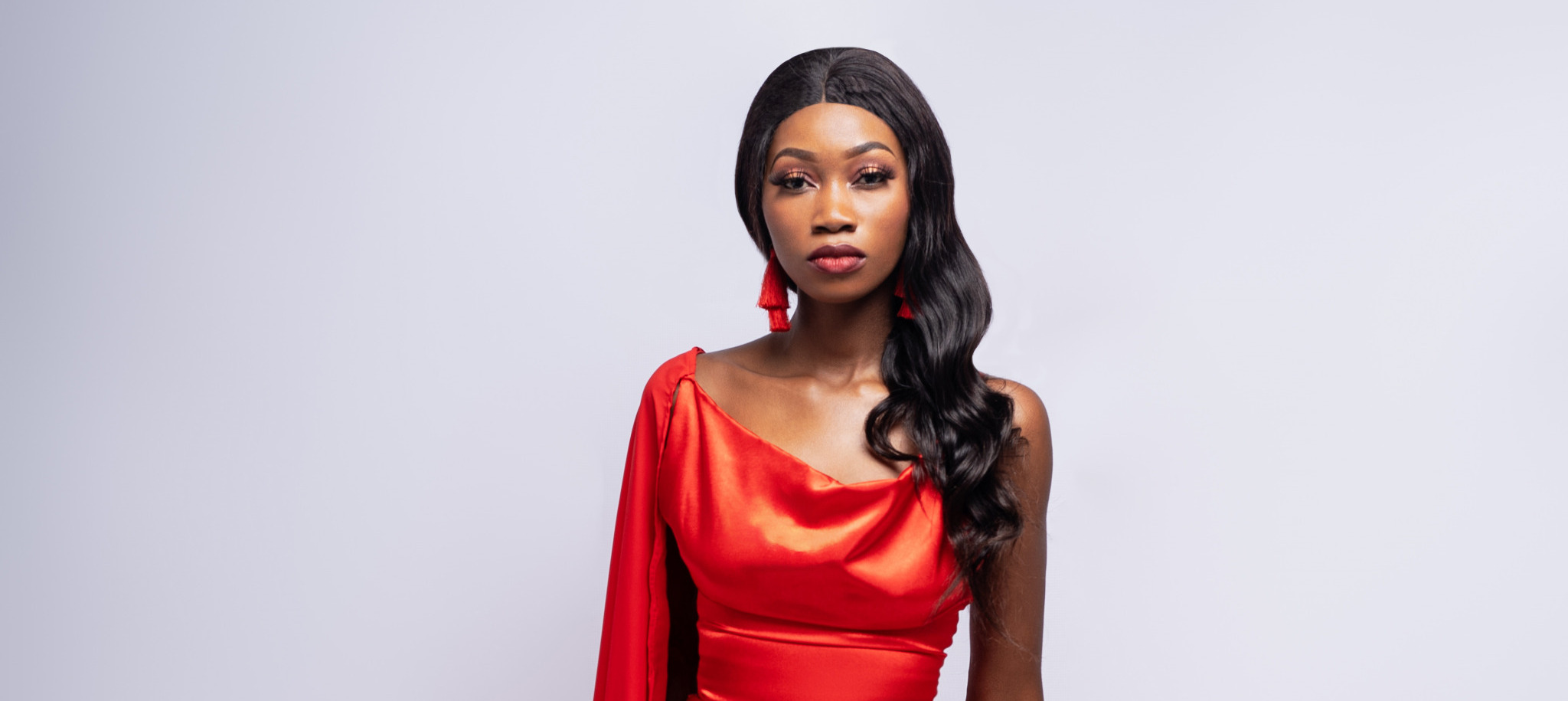 Biografia da cantora Dyna