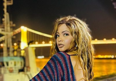 Boneca Barbie elogia Killua pela mansão e chama atenção aos famosos: “Stop Ostentação”