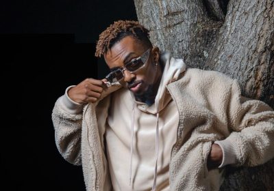 Djimetta anuncia terceiro álbum e promete mais surpresas aos fãs