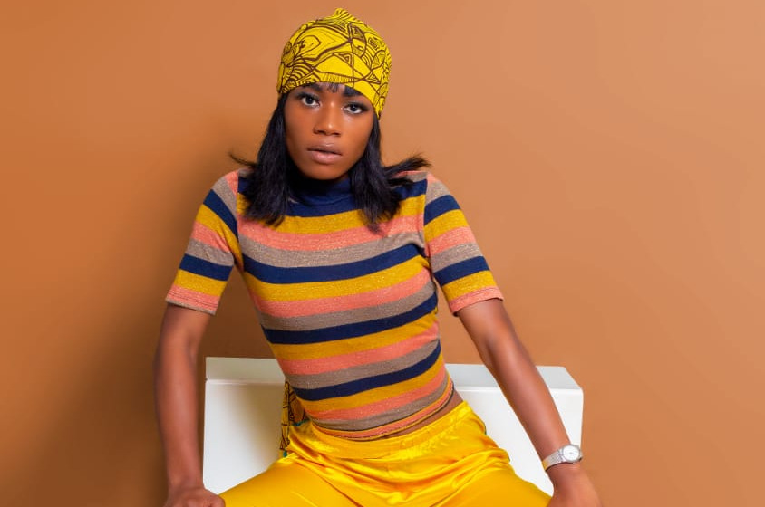 Apaixonada pela música desde tenra idade, Iva Mass quer conquistar o mundo com a sua voz