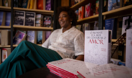 Cópias do livro de Stewart Sukuma esgotam em 25 minutos na Feira do Livro de Lisboa