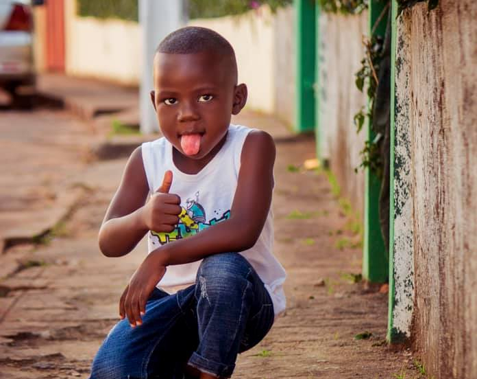 Válter Danone passará a ser a cara dos produtos da DECA: “Chips” e “Nik Naks”