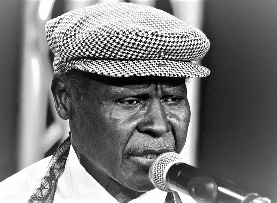 Calou-se para sempre a voz do músico e compositor Alberto Mutcheca