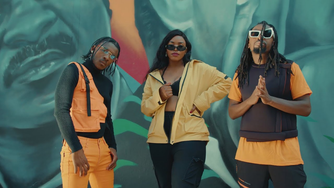 Criss – Uh Tekile (Com Dj Tarico & Nyzie) (Video Oficial) Criss – Uh Tekile (Com Dj Tarico & Nyzie) (Video Oficial)