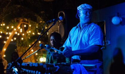 “Timbila Groove Bande: Uma Jornada Musical Pela Identidade Chope e a Revolução Cultural”