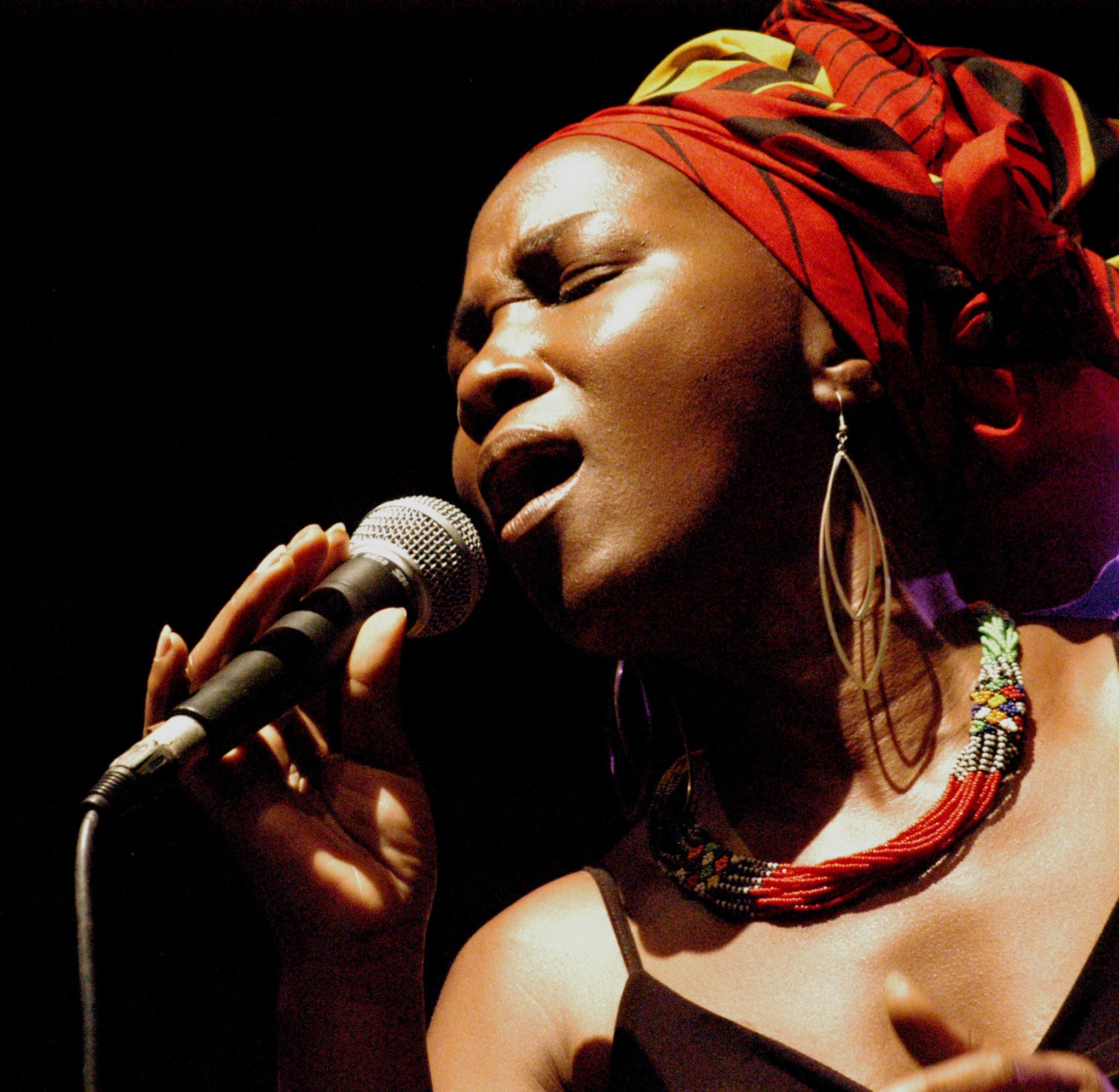 Mingas em concerto na Galeria