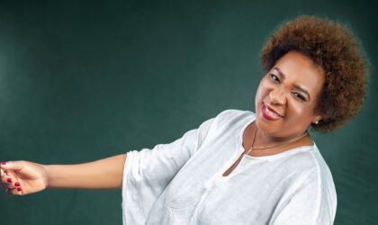 Rosália Mboa encerra o mês de Julho com show ao vivo no Bassline