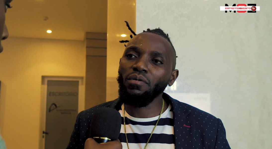 Txiobullet fala sobre o limite do humor e da sua “relação” com Anita Macuacua