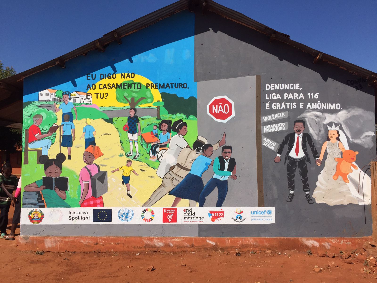 Sebastião Coana pinta o combate às uniões prematuras pelo país