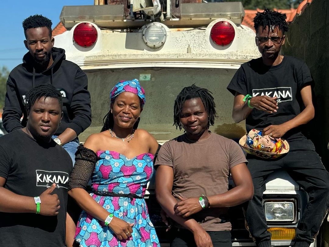 Banda Kakana prepara concerto de celebração dos 10 anos do álbum “Serenata”