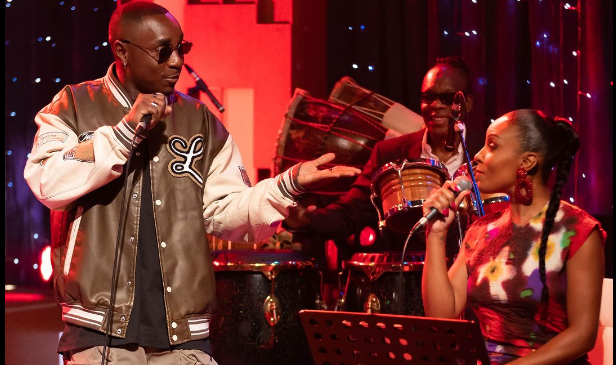 Ivan Platinado recebe críticas após cantar no Conversas ao Sul da RTP África