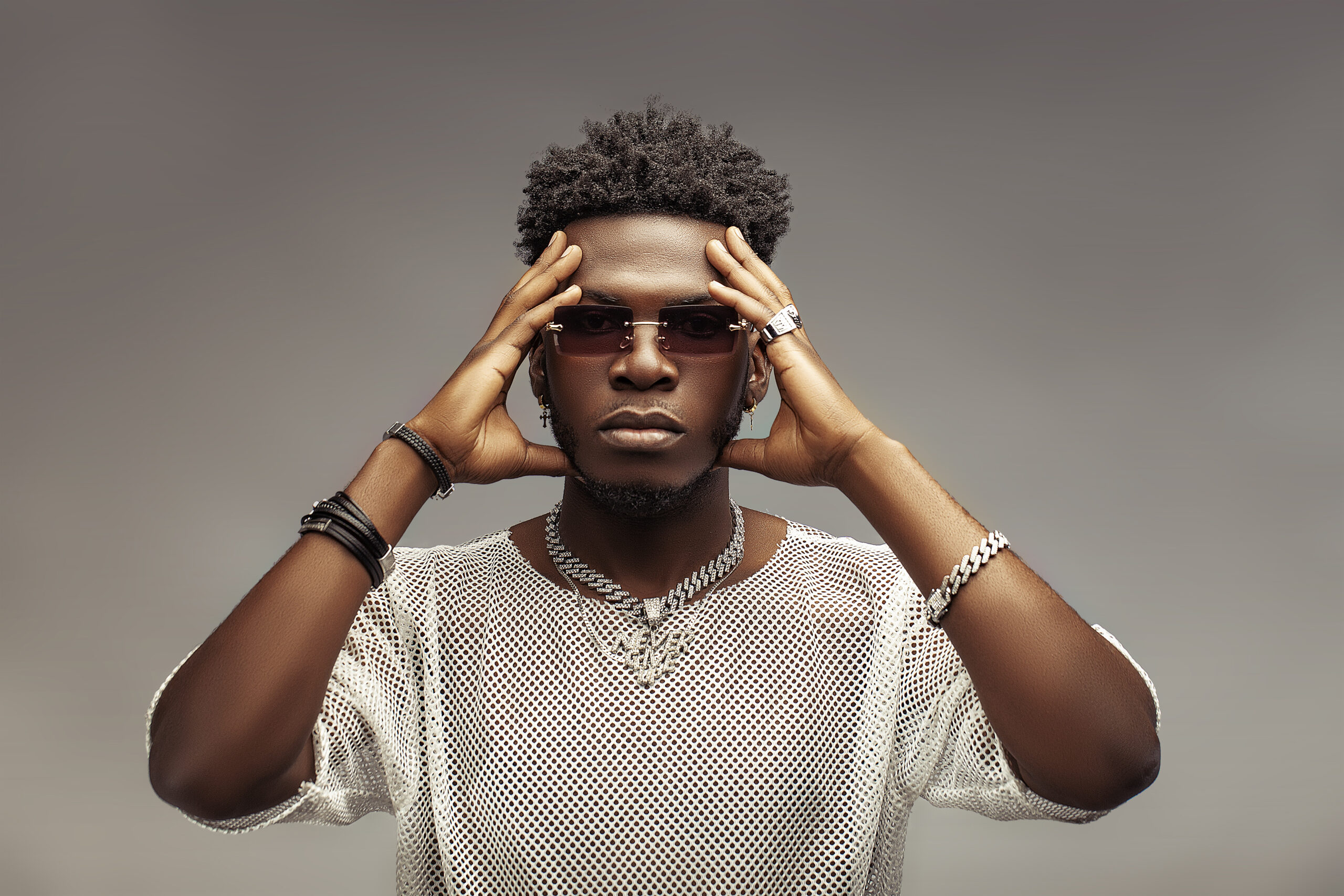 Suf Matine traz uma nova era na indústria musical com sua nova música “New Colors”