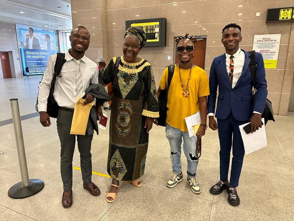 Paulina Chiziane, Vieira Mário, Grande Homem e Eduardo Salmo embarcam para uma Jornada Cultural em Angola