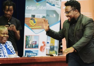 Circle Langa destaca Paulina Chiziane como exemplo de resiliência diante de críticas