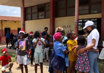 Nabila Ramos partilha vídeo emocionante de celebração de natal com Crianças Órfãs da KaTembe