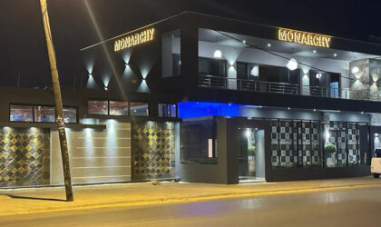 MONARCHY Restaurante – Maputo
