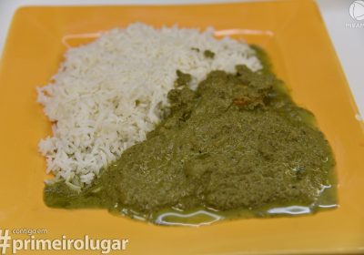 Culinária moçambicana: Prato de Matapa com Camarão fresco