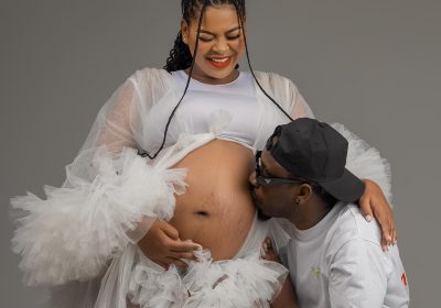 Cr Boy e cantora Jurema Pearson celebram o nascimento do primeiro filho