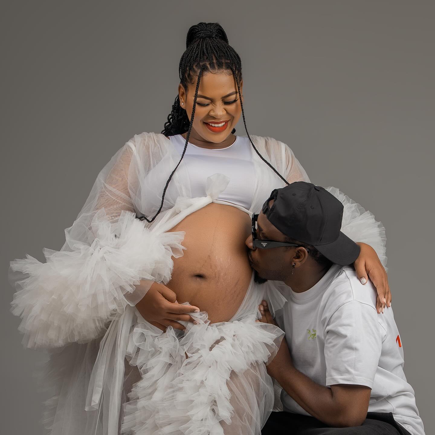 Cr Boy e cantora Jurema Pearson celebram o nascimento do primeiro filho