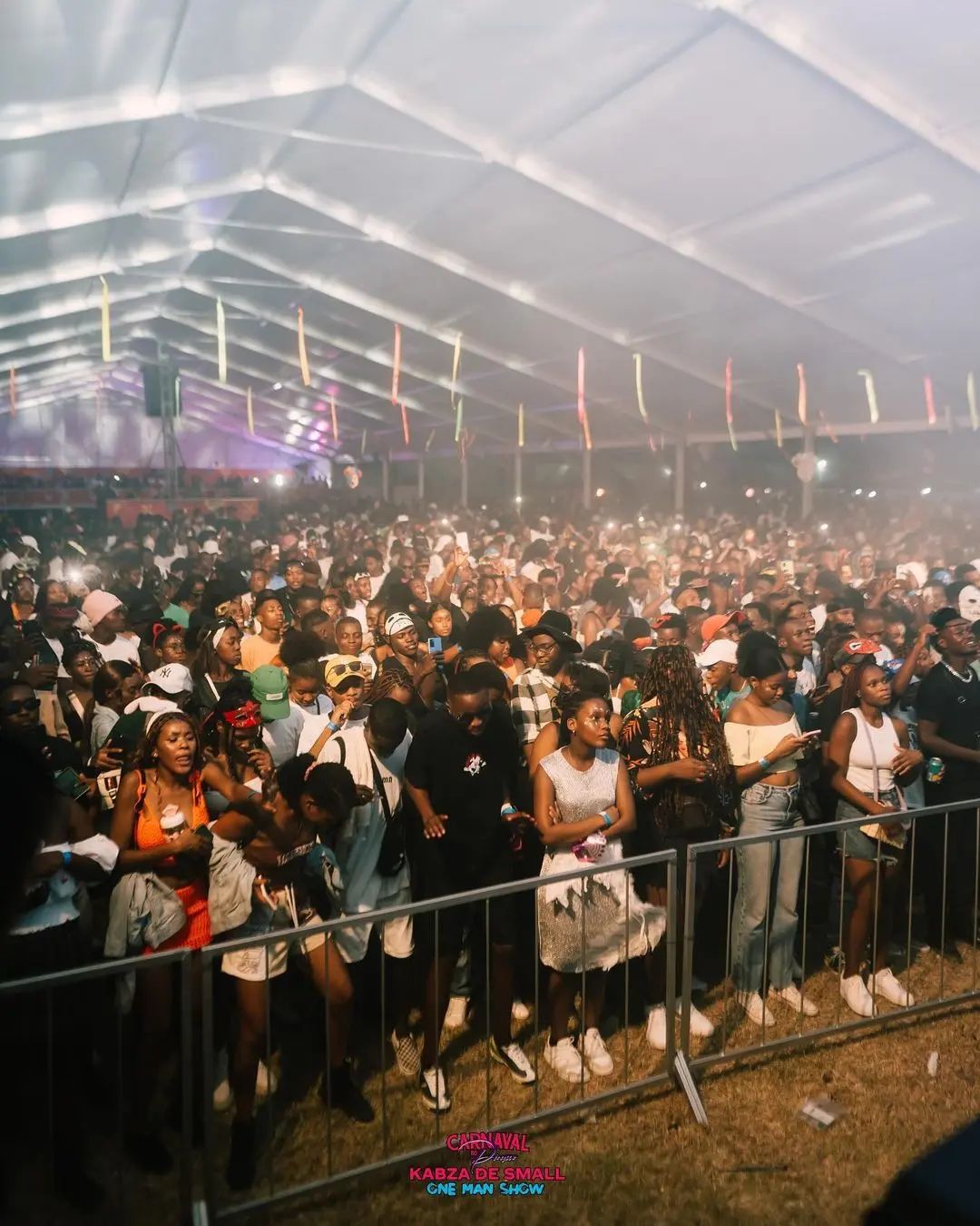 Público reclama do preço das bebidas no Carnaval do Picasso