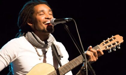 Michel William promove união e reflexão sobre racismo e xenofobia na música “Meu Valor” 