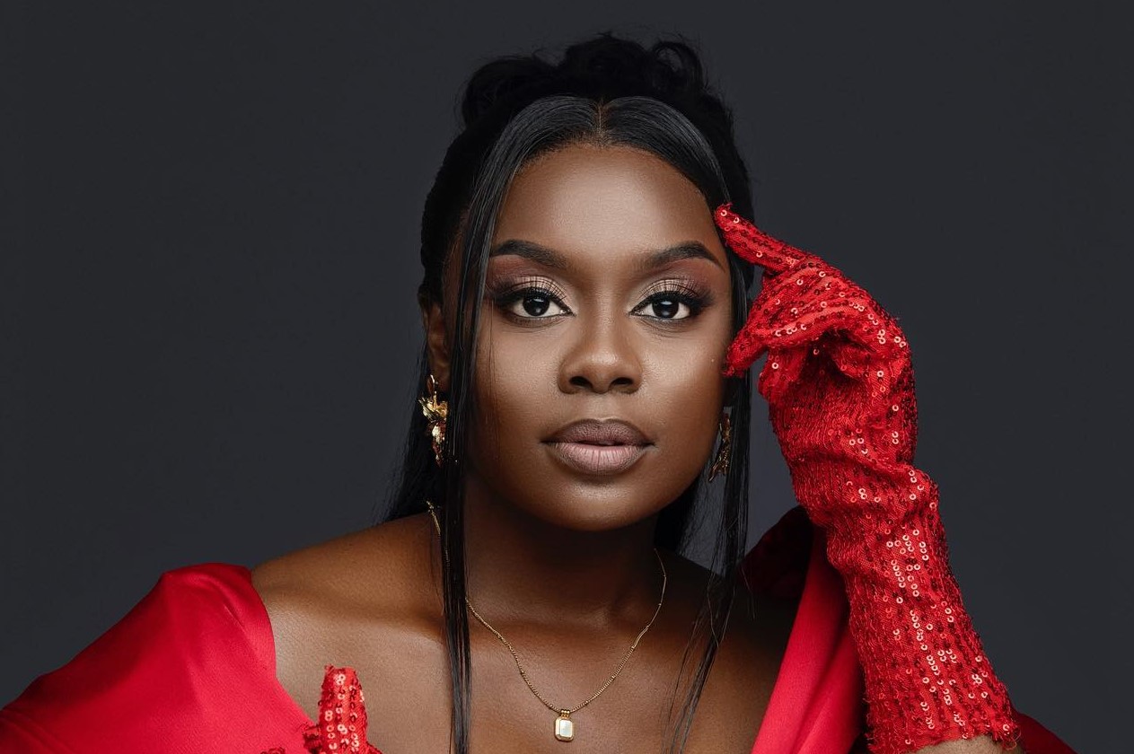 Áquila Chirindza revela o segredo para dominar o mercado das serenatas e fala do seu álbum 