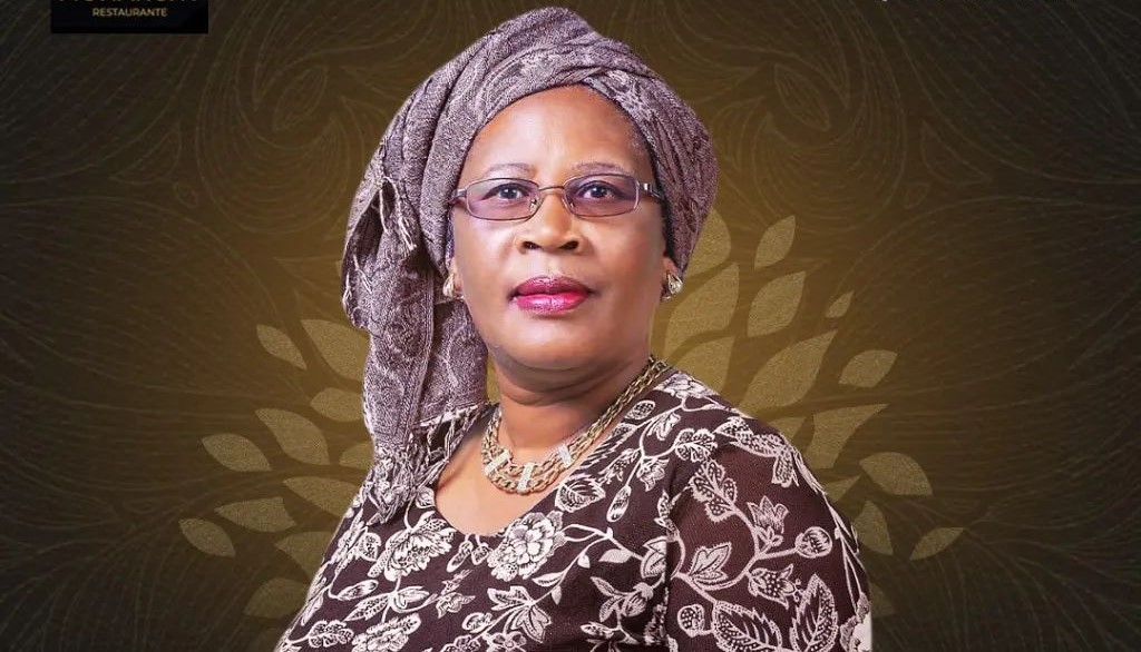 Grande concerto da Elvira Viegas no Monarchy