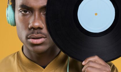 Por que os artistas não exploram outras cidades para vender os seus CD’s?